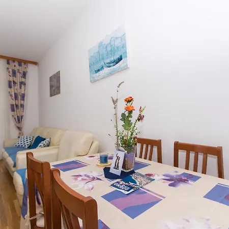 Katic Apartment